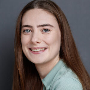 Portrait - Chloé MEAR